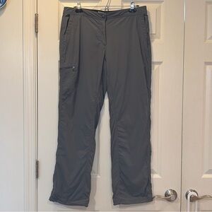 LL Bean Pants Womens Gray Comfort Trail Hiking Performance Stretch Cargo Sz 12